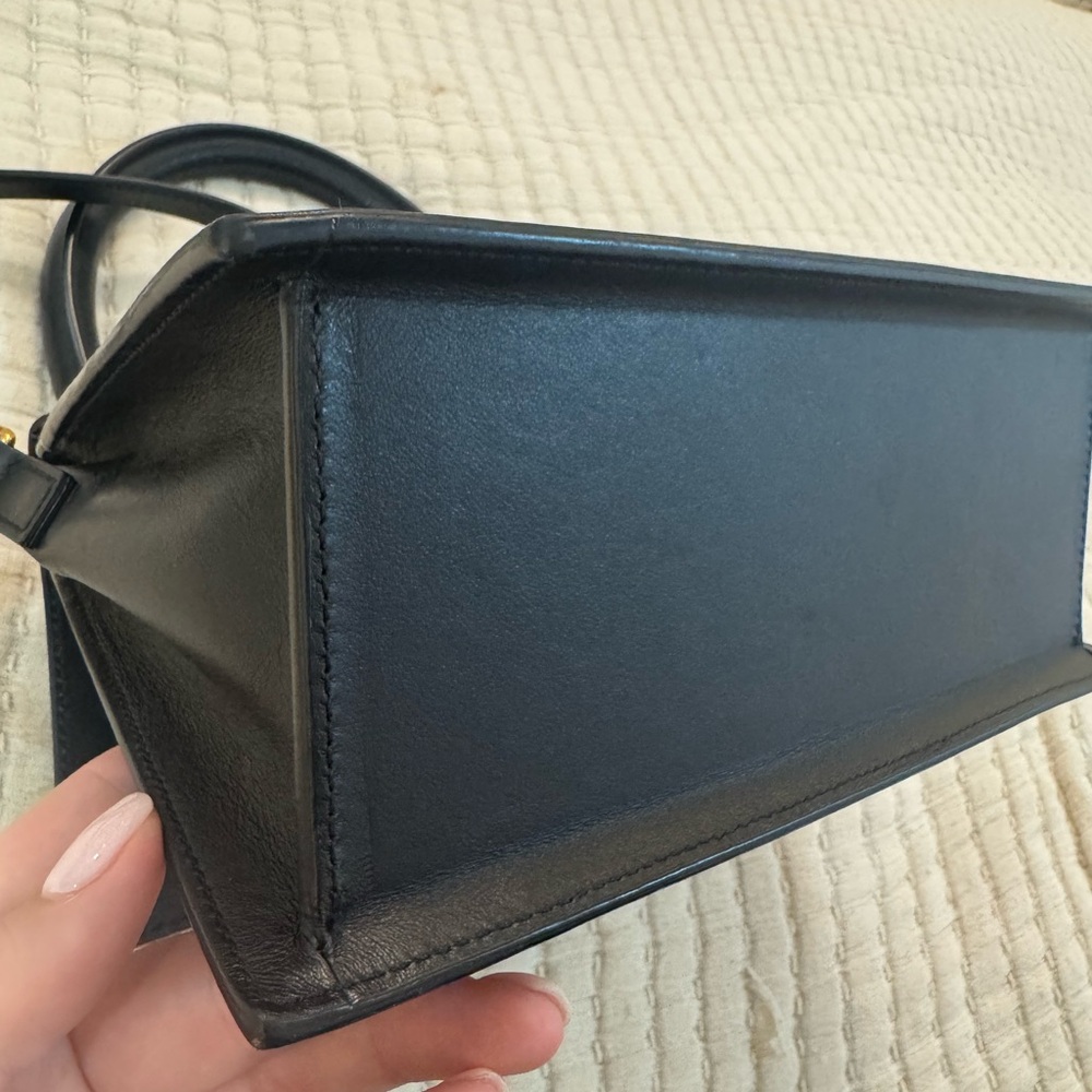 Jacquemus Black Leather Handbag - Picture 6 of 9